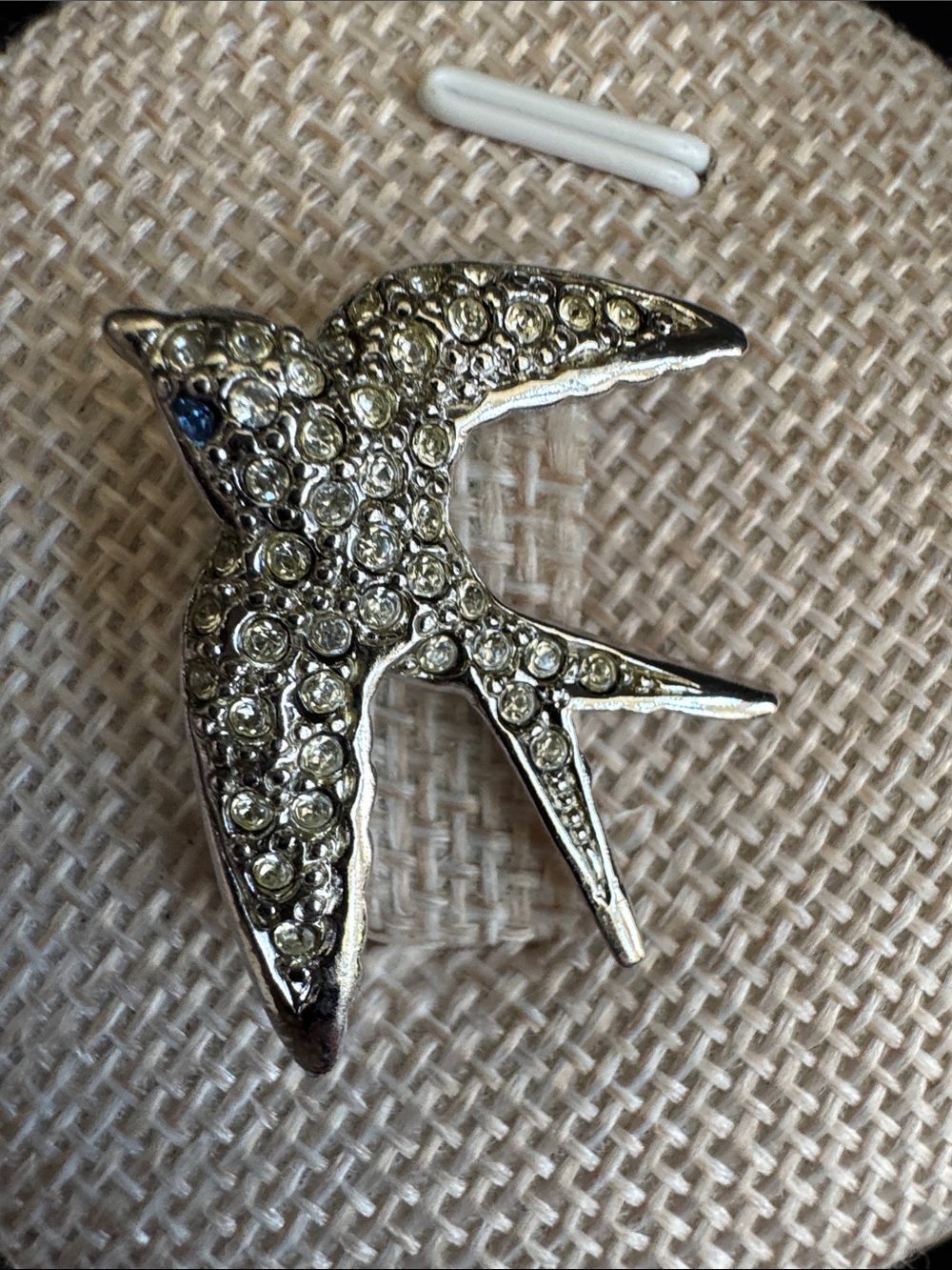VTG Avon Smithsonian Swallow Bird Brooch Pin Silver Tone Pave Rhinestone 1990s